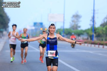 BINH DUONG NEW CITY HALF MARATHON 2024 - Ảnh #1765819