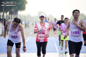BINH DUONG NEW CITY HALF MARATHON 2024 - Ảnh #1761599