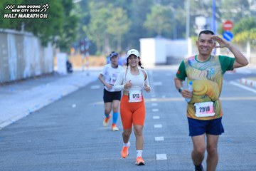 BINH DUONG NEW CITY HALF MARATHON 2024 - Ảnh #1769198