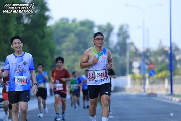 BINH DUONG NEW CITY HALF MARATHON 2024 - Ảnh #1763920