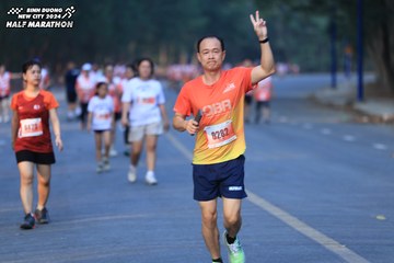 BINH DUONG NEW CITY HALF MARATHON 2024 - Ảnh #1774155