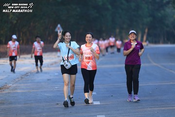 BINH DUONG NEW CITY HALF MARATHON 2024 - Ảnh #1774627