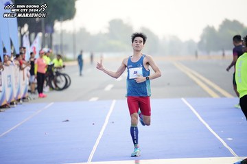 BINH DUONG NEW CITY HALF MARATHON 2024 - Ảnh #1774543