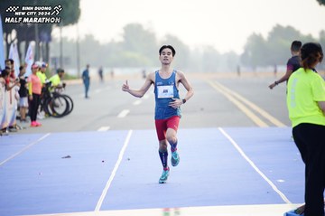 BINH DUONG NEW CITY HALF MARATHON 2024 - Ảnh #1774513