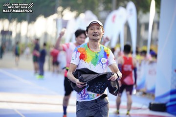 BINH DUONG NEW CITY HALF MARATHON 2024 - Ảnh #1762412