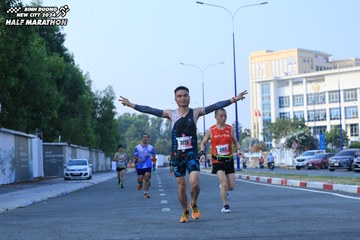 BINH DUONG NEW CITY HALF MARATHON 2024 - Ảnh #1775569