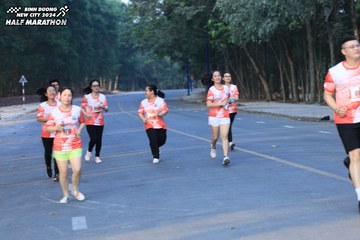 BINH DUONG NEW CITY HALF MARATHON 2024 - Ảnh #1774673