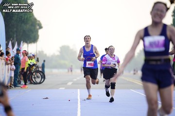 BINH DUONG NEW CITY HALF MARATHON 2024 - Ảnh #1776053