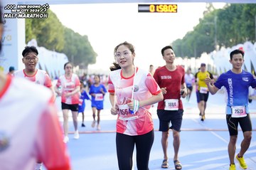 BINH DUONG NEW CITY HALF MARATHON 2024 - Ảnh #1768201