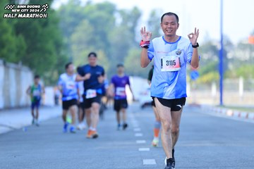 BINH DUONG NEW CITY HALF MARATHON 2024 - Ảnh #1767892