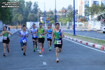 BINH DUONG NEW CITY HALF MARATHON 2024 - Ảnh #1774962