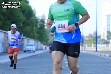 BINH DUONG NEW CITY HALF MARATHON 2024 - Ảnh #1766497