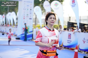 BINH DUONG NEW CITY HALF MARATHON 2024 - Ảnh #1763007