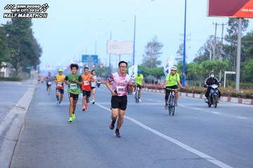 BINH DUONG NEW CITY HALF MARATHON 2024 - Ảnh #1765719