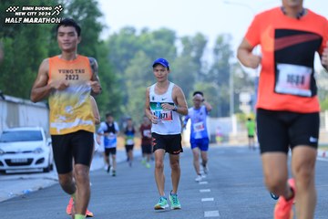BINH DUONG NEW CITY HALF MARATHON 2024 - Ảnh #1766036