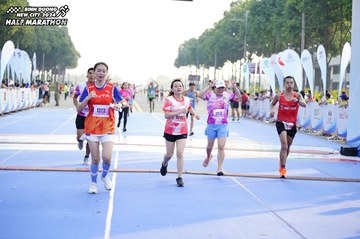 BINH DUONG NEW CITY HALF MARATHON 2024 - Ảnh #1762289