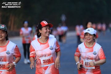 BINH DUONG NEW CITY HALF MARATHON 2024 - Ảnh #1773579