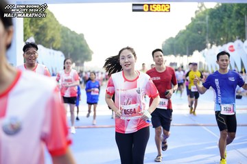 BINH DUONG NEW CITY HALF MARATHON 2024 - Ảnh #1768191