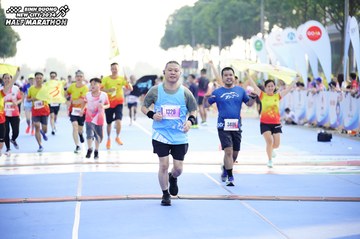 BINH DUONG NEW CITY HALF MARATHON 2024 - Ảnh #1768065