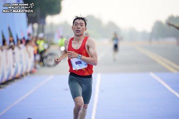 BINH DUONG NEW CITY HALF MARATHON 2024 - Ảnh #1774294