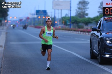 BINH DUONG NEW CITY HALF MARATHON 2024 - Ảnh #1763987
