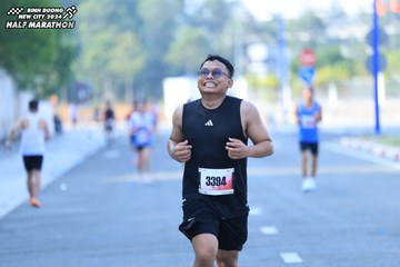 BINH DUONG NEW CITY HALF MARATHON 2024 - Ảnh #1769931