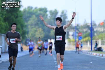 BINH DUONG NEW CITY HALF MARATHON 2024 - Ảnh #1765234