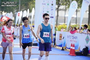 BINH DUONG NEW CITY HALF MARATHON 2024 - Ảnh #1762227