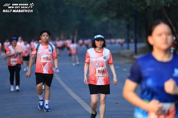 BINH DUONG NEW CITY HALF MARATHON 2024 - Ảnh #1773185