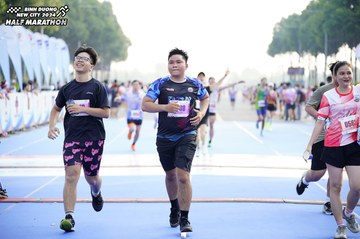 BINH DUONG NEW CITY HALF MARATHON 2024 - Ảnh #1764980