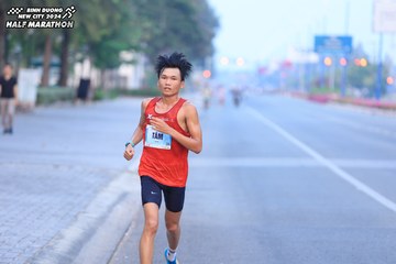 BINH DUONG NEW CITY HALF MARATHON 2024 - Ảnh #1765024