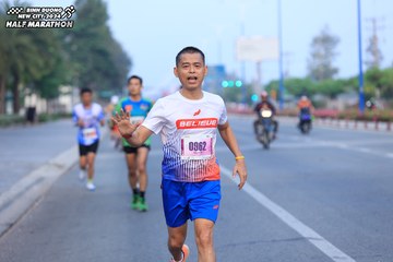 BINH DUONG NEW CITY HALF MARATHON 2024 - Ảnh #1769287