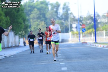 BINH DUONG NEW CITY HALF MARATHON 2024 - Ảnh #1768466