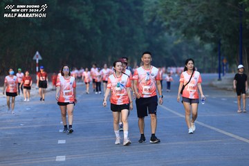 BINH DUONG NEW CITY HALF MARATHON 2024 - Ảnh #1773974