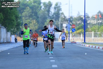 BINH DUONG NEW CITY HALF MARATHON 2024 - Ảnh #1764796