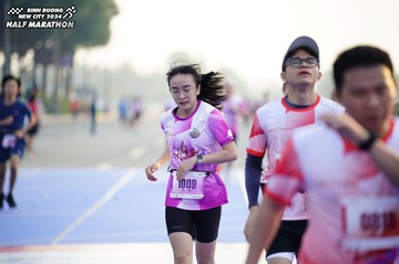 BINH DUONG NEW CITY HALF MARATHON 2024 - Ảnh #1761274
