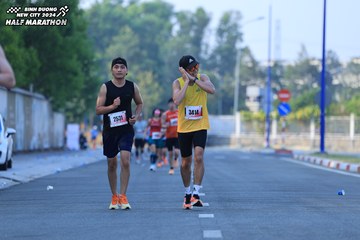 BINH DUONG NEW CITY HALF MARATHON 2024 - Ảnh #1763533