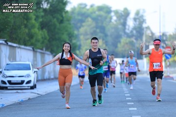 BINH DUONG NEW CITY HALF MARATHON 2024 - Ảnh #1775938