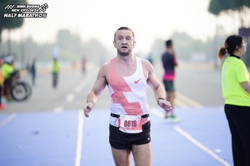 BINH DUONG NEW CITY HALF MARATHON 2024 - Ảnh #1775152