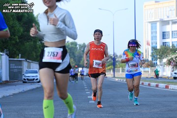 BINH DUONG NEW CITY HALF MARATHON 2024 - Ảnh #1766655