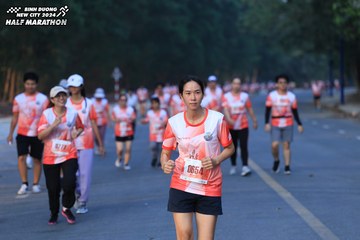 BINH DUONG NEW CITY HALF MARATHON 2024 - Ảnh #1773396