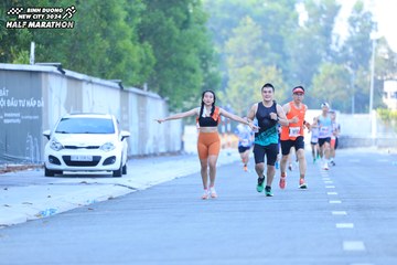 BINH DUONG NEW CITY HALF MARATHON 2024 - Ảnh #1775924