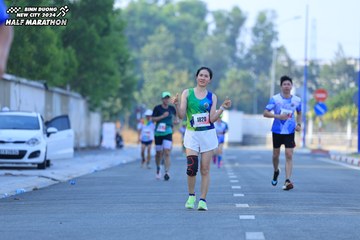 BINH DUONG NEW CITY HALF MARATHON 2024 - Ảnh #1767580