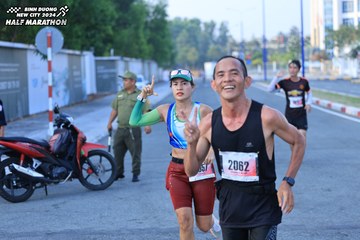 BINH DUONG NEW CITY HALF MARATHON 2024 - Ảnh #1775316