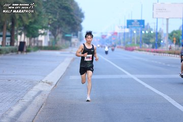 BINH DUONG NEW CITY HALF MARATHON 2024 - Ảnh #1765331