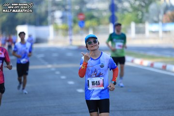 BINH DUONG NEW CITY HALF MARATHON 2024 - Ảnh #1769445