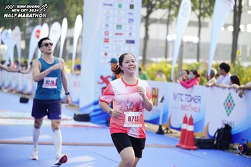 BINH DUONG NEW CITY HALF MARATHON 2024 - Ảnh #1762214