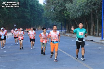 BINH DUONG NEW CITY HALF MARATHON 2024 - Ảnh #1774330