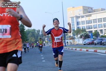 BINH DUONG NEW CITY HALF MARATHON 2024 - Ảnh #1775467