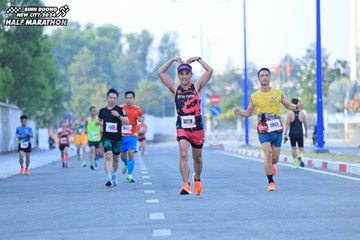 BINH DUONG NEW CITY HALF MARATHON 2024 - Ảnh #1775624